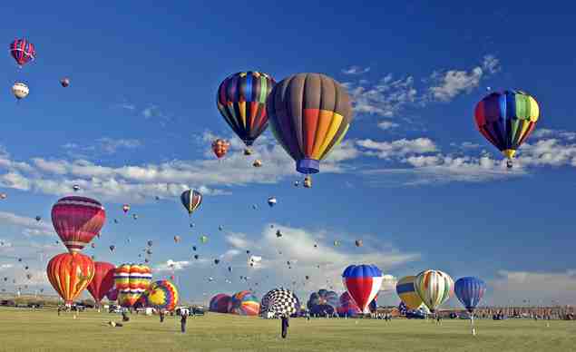 bucket-listalbuquerquehot-air-balloonsfiesta-10172013-0153_horiz-large[1]